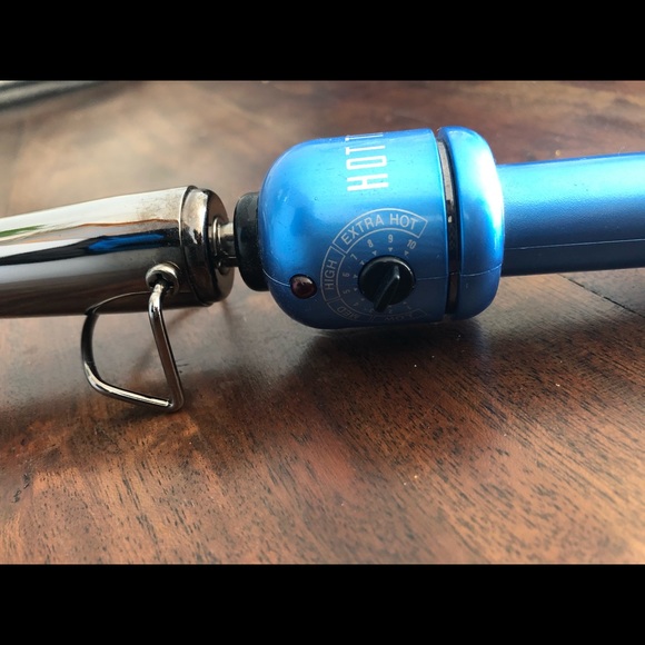 Hot Tools Titanium Tapered Curling Iron - Picture 3 of 6